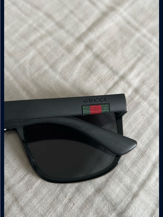 Gucci Black Oversized Square Sunglasses - Picture 6 of 10